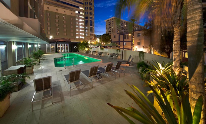 Miramar Hotel | Courtyard by Marriott San Juan Miramar