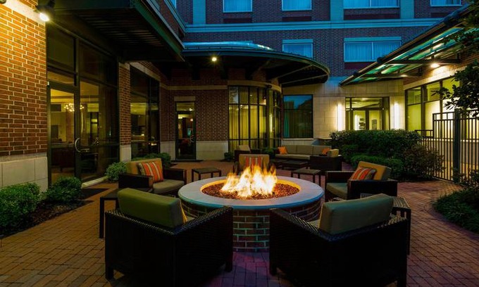 Downtown Little Rock Hotel | Courtyard by Marriott Little Rock Downtown