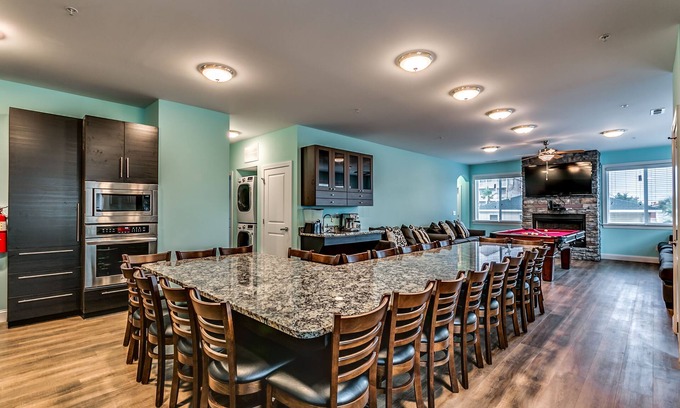 Cherry Grove Beach House | Covered Outdoor Area 2 Private Pools/Spas 22bd/20b 350 feet to the Beach Access