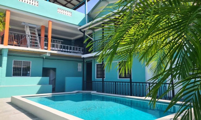 Bon Accord Village Apartment | Cozy 1-bedroom apartment with WiFi, Pool near the Airport & Store Bay Beach