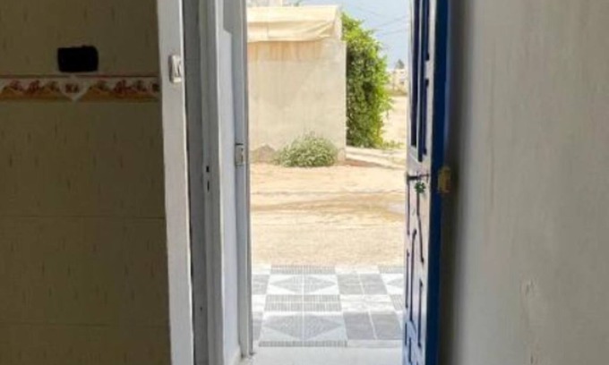 Fatou House | Cozy 1-bedroom apartment in brilliant Houmt Souk with AC