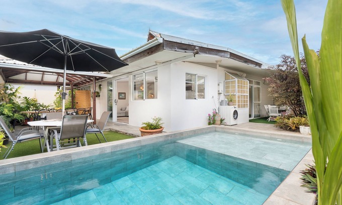 Punaauia Apartment | Cozy 1-bedroom apartment guesthouse in beautiful Punaauia with AC & private pool