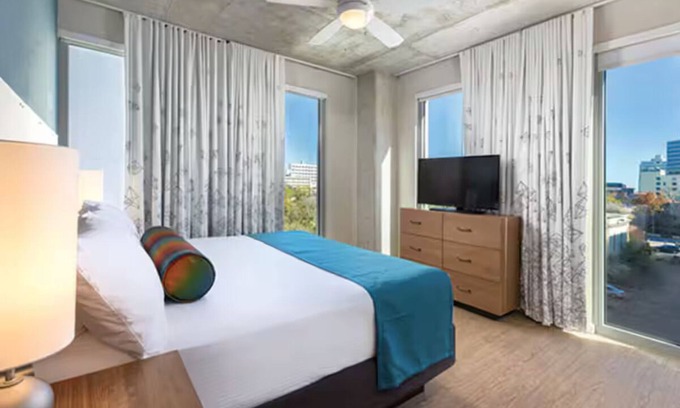 Civic District Hotel | Cozy 1 Bedroom Deluxe Near Austin City Limits 2025 Festival- Oct. 9 - 13