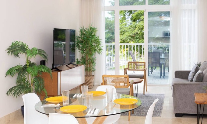 Playa Blanca Apartment | cozy 2-bed, 2-bath apartment in Buenaventura, Farallón 🌴