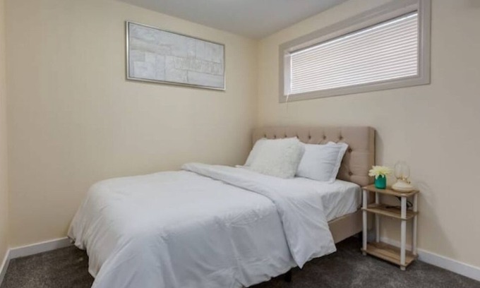 Kincora House | *Cozy* 2 bed Enroute to Banff