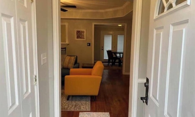 Wichita Falls House | Cozy 2-bedroom 2-bathroom house in enjoyable Wichita Falls with AC, WiFi