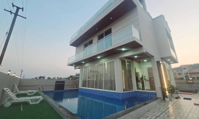 Karal Apartment | Cozy 2-bedroom apartment with WiFi, AC in marvelous Navi Mumbai
