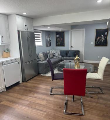 London Apartment | Cozy 2 bedroom basement appt
