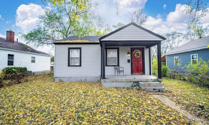 Dayton House | Cozy 2-bedroom house in welcoming Dayton with WiFi