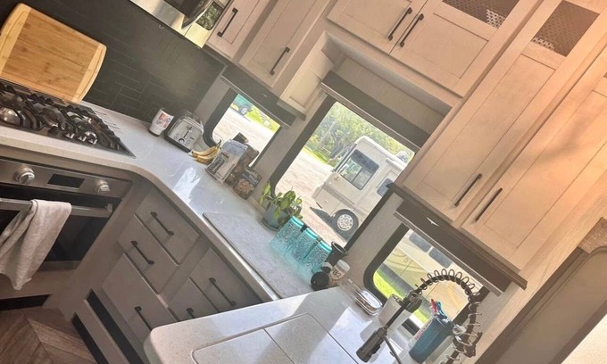 Granbury House | Cozy 2-bedroom RV in charming Granbury. 2 miles from downtown and Lake Granbury.