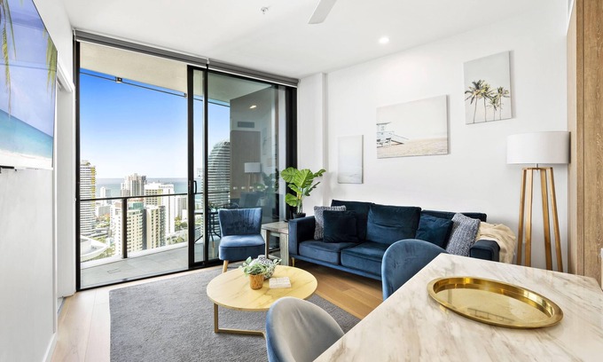 Broadbeach Apartment | Cozy 2 Bedroom Unit in Broadbeach (No Parking) (12801 - 2N - NB)