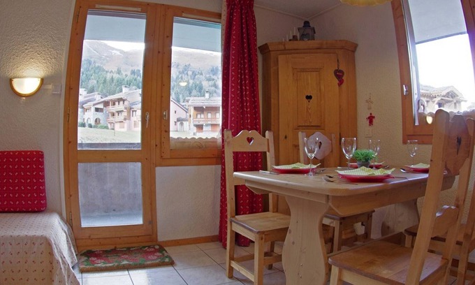 Les Avanchers-Valmorel Apartment | Cozy 2-room apartment in Valmorel
