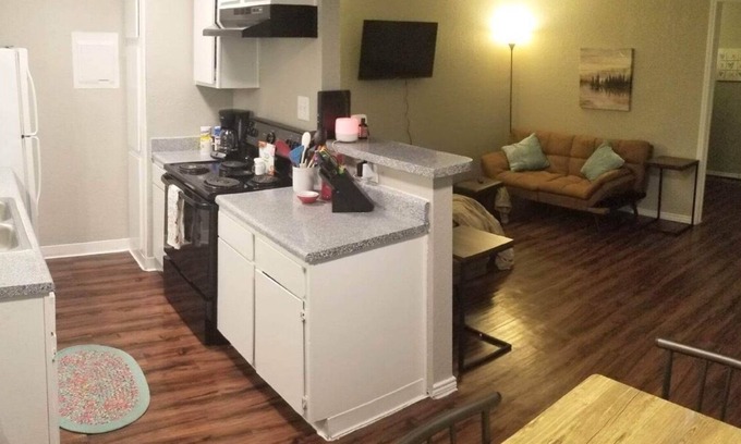 Abilene Apartment | Cozy 2BR close to Entertainment and Universities