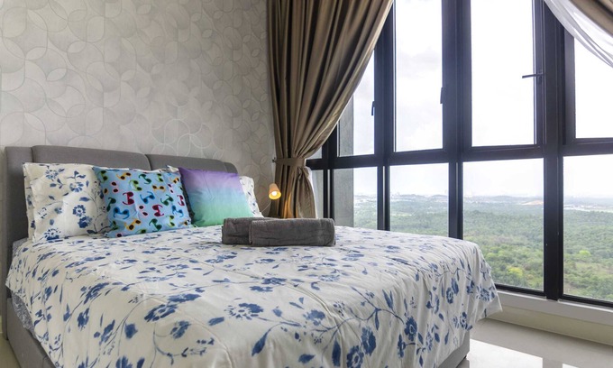 Medini Apartment | Cozy 2BR DPristine 9 next to Legoland FREE Parking