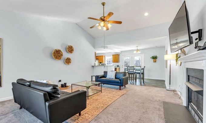 Kernersville House | Cozy 3 Bd, Garage, Patio, Fenced Yard, Self Chek-N