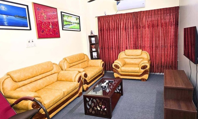 Gulshan Apartment | Cozy 3BR Oasis in Upscale Niketan, Gulshan