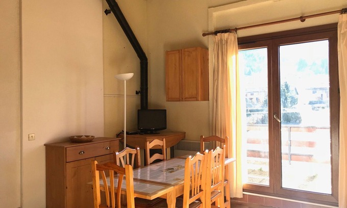 Correncon-en-Vercors Apartment | Cozy 8-Person Apartment in Corrençon en Vercors - Near Ski & Golf