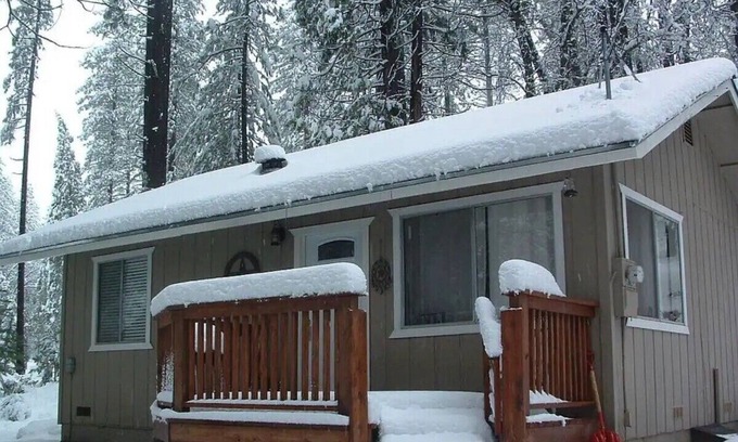 West Point Cabin | Cozy and Peaceful Cabin in the Pines