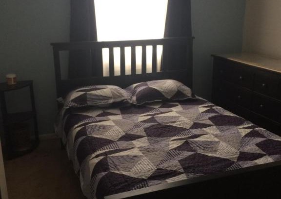 Rochdale Apartment | Cozy and Quiet