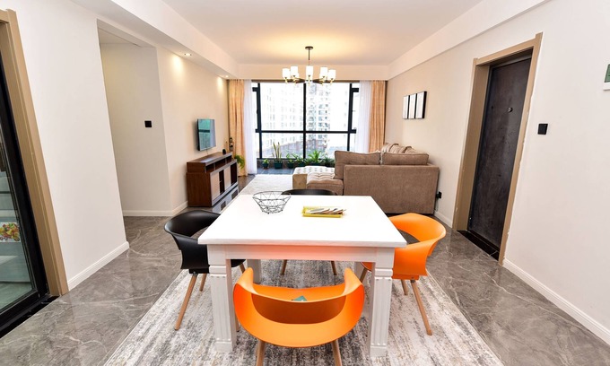 Syokimau House | Cozy and spacious family-friendly apartment overlooking Nairobi National Park