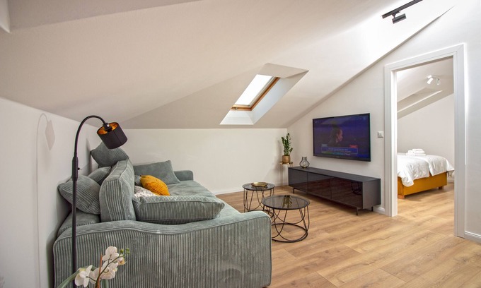Bacvice Apartment | Cozy apartment 2 min walk from beach and 15 min walk from old town