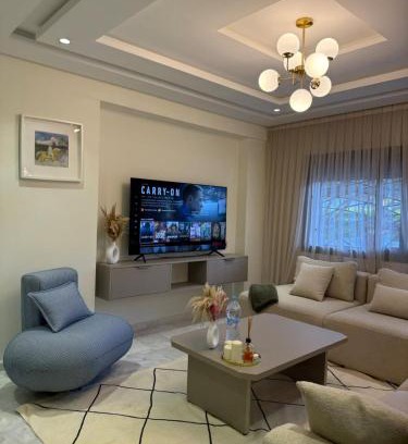 Marshan Apartment | Cozy apartment Beach and Souk within walking distance