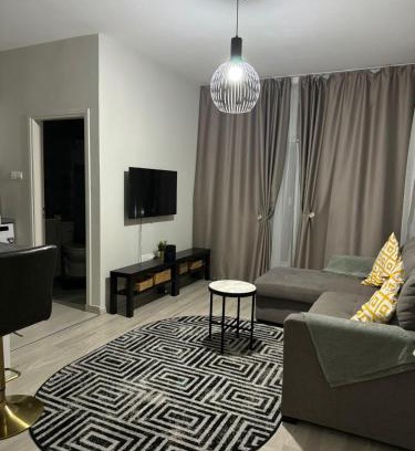 Agios Tychon Apartment | Cozy Apartment by the sea