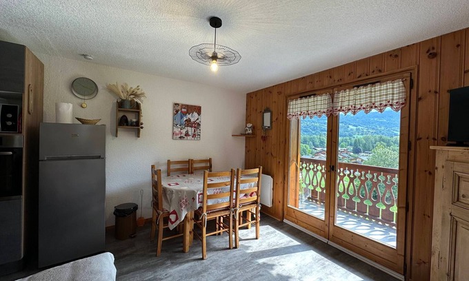 Morillon Apartment | Cozy apartment for 6, near lake and shuttle stop