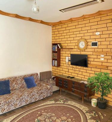 Assiut Apartment | Cozy Apartment in Asyut شقة لك بالكامل