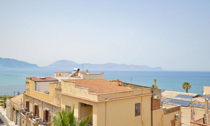 Balestrate Apartment | Cozy apartment in Balestrate with WiFi