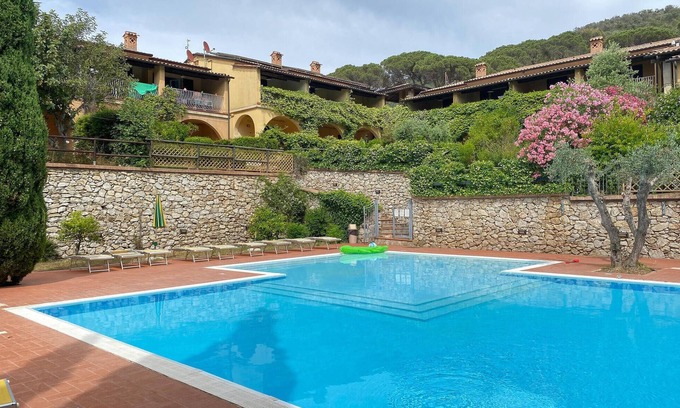 Rio nell'Elba Apartment | Cozy apartment in Nisportino with WiFi