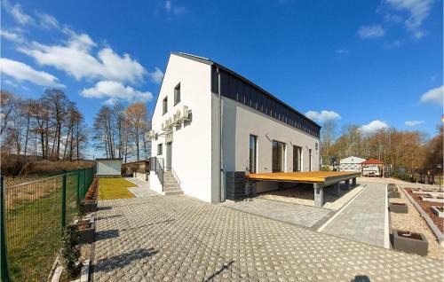 Wolsztyn Apartment | Cozy Apartment In Wilcze With Sauna