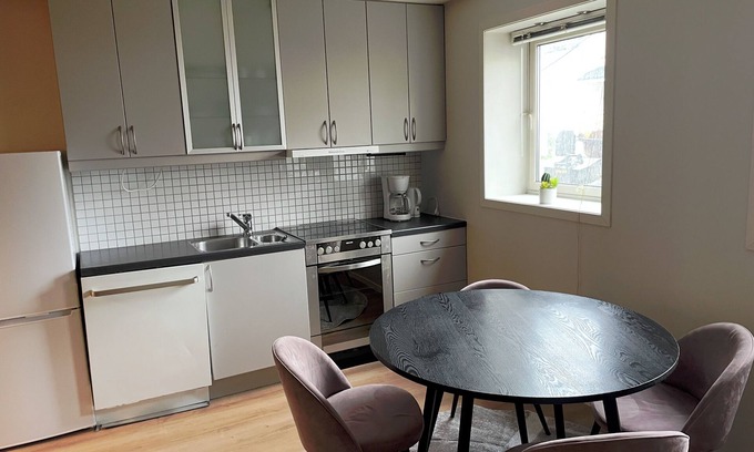 Tromso Apartment | Cozy apartment with parking in the city center