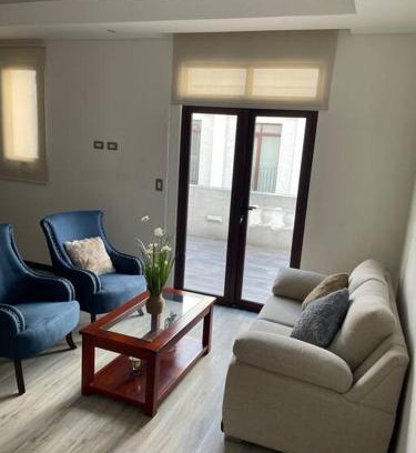 Zona 16 Apartment | Cozy Apartment with Terrace Near Cayala