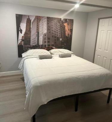 Queens Apartment | Cozy Apartments Woodside near Manhattan