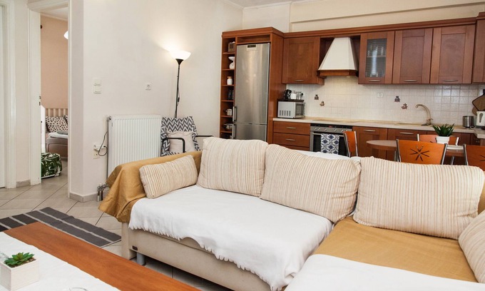 Peristeri Apartment | Cozy apt in Peristeri near Metro station