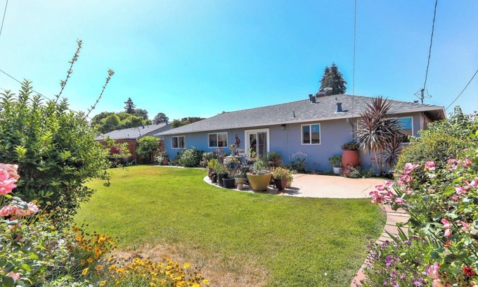 Santa Clara House | Cozy bedroom + shared bathroom in pleasant Santa Clara with AC, WiFi