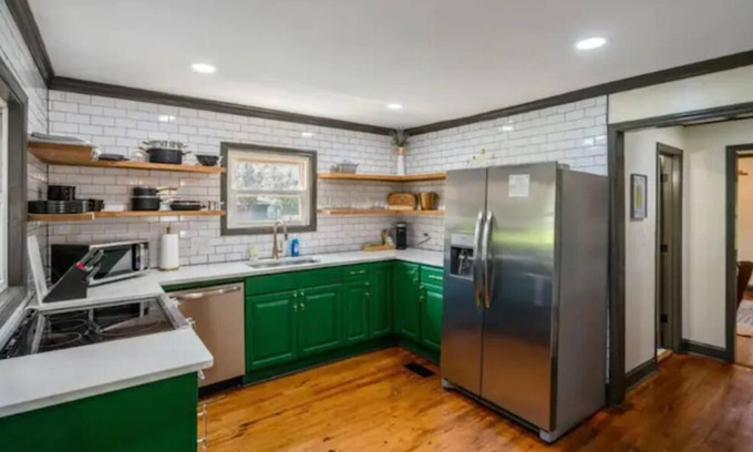 Belmont Historic District House | Cozy Bungalow in Historic Belmont, NC, close to downtown, Whitewater Center, etc