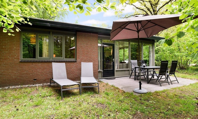 Krachtighuizen House | Cozy Bungalow in Putten