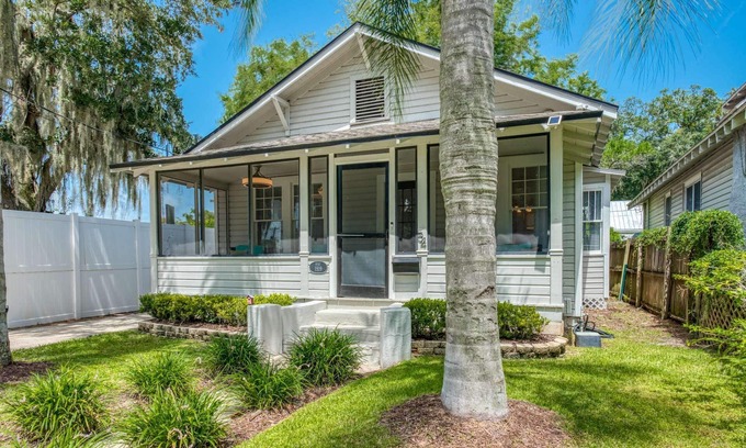 St. Augustine House | Cozy Bungalow, Walk to Downtown Attractions, Fenced, Parking, 3 Miles to Beach, $300 in Free Tickets