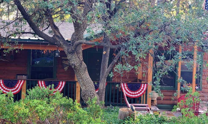 Strawberry Cabin | Cozy Cabin in Strawberry Arizona