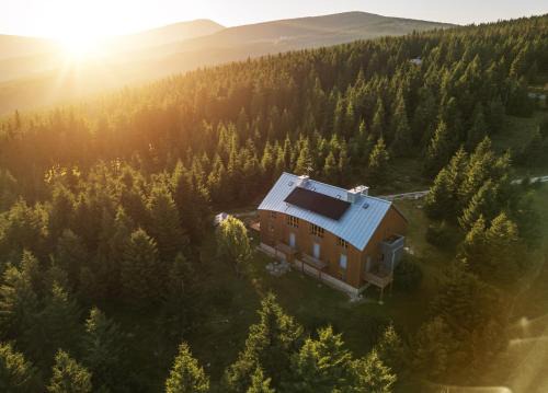 Spindleruv Mlyn Ski Chalet | Cozy cabin in the clouds Špindlerův Mlýn
