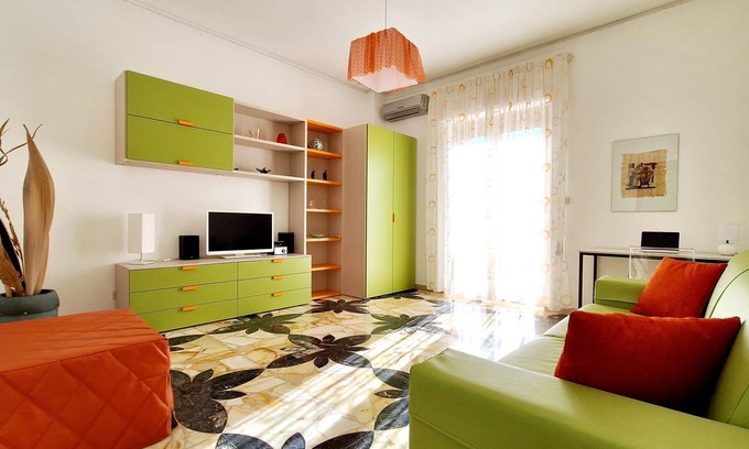 Riposto Apartment | Cozy comfortable apartment for families, also numerous, near the sea