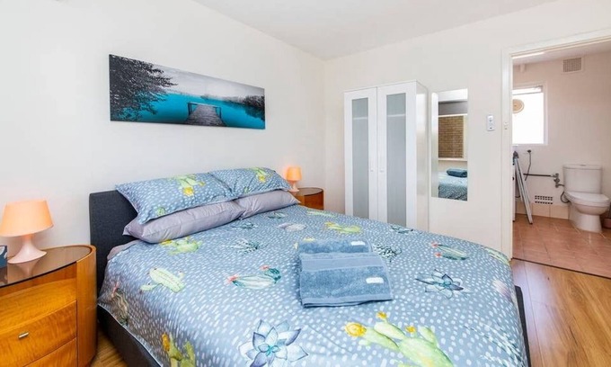 Rivervale Apartment | Cozy Comforts, walk to Crown & Optus Stadium
