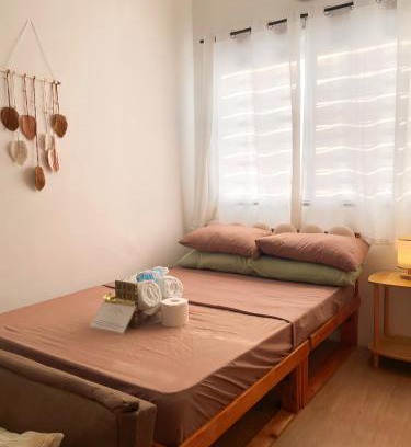 Maribago Apartment | Cozy Condo near Mactan Airport - Free Wifi!