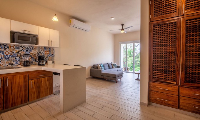 Santa Maria Huatulco Condo | Cozy condo with pool walking distance to amenities