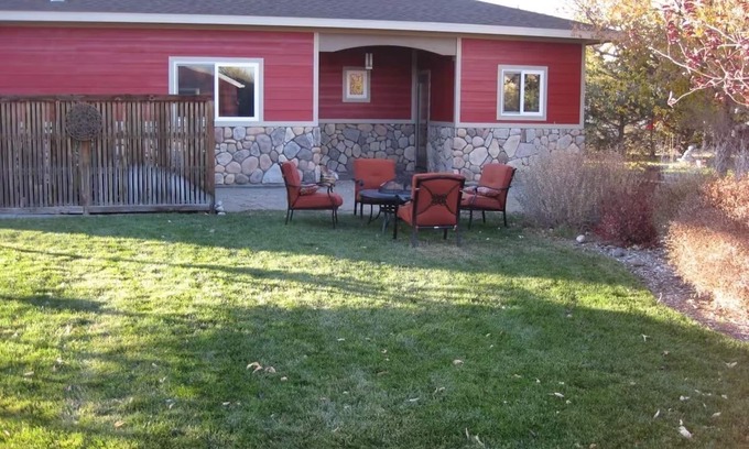 Salida Cottage | Cozy Cottage in Salida, Colorado