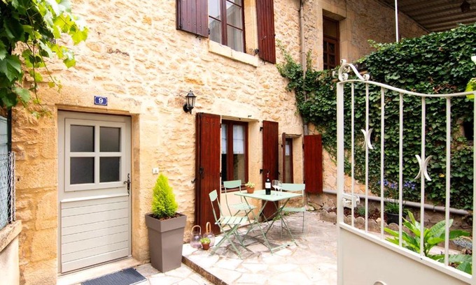 Sarlat-la-Caneda Historic Center House | Cozy cottage with garden in Sarlat medieval centre