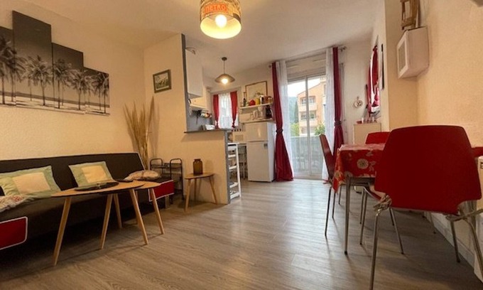 Amelie-les-Bains-Palalda House | Cozy F2 with Balcony, Parking & Pet-Friendly in Amélie-les-Bains