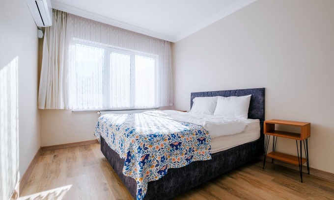 Osmangazi Apartment | Cozy Flat with Balcony in Bursa